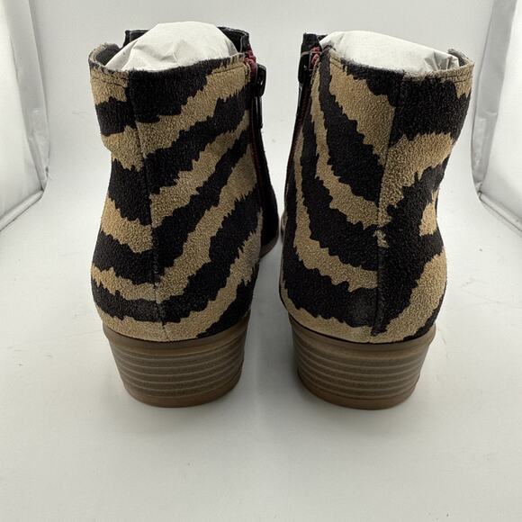 Dolce Vita Women's Size 8 Menko Black Suede Zebra‎ Print Zip Booties $179 NIB - Picture 6 of 11